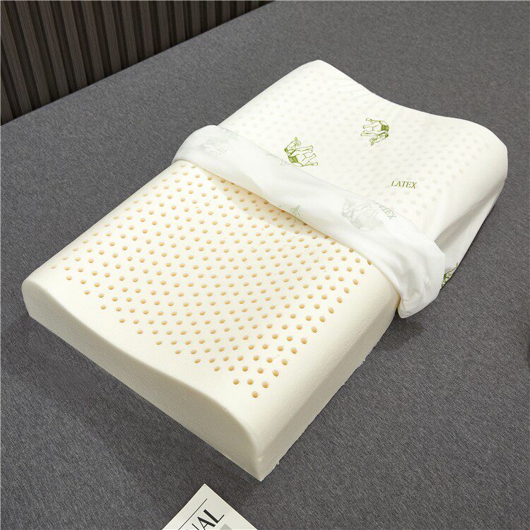 这款枕头枕芯原料选择高温杀菌后的荞麦壳