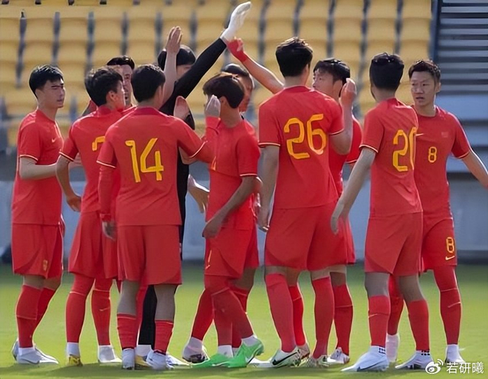 国足国际足联系列赛首战告捷，邵佳一执教能力