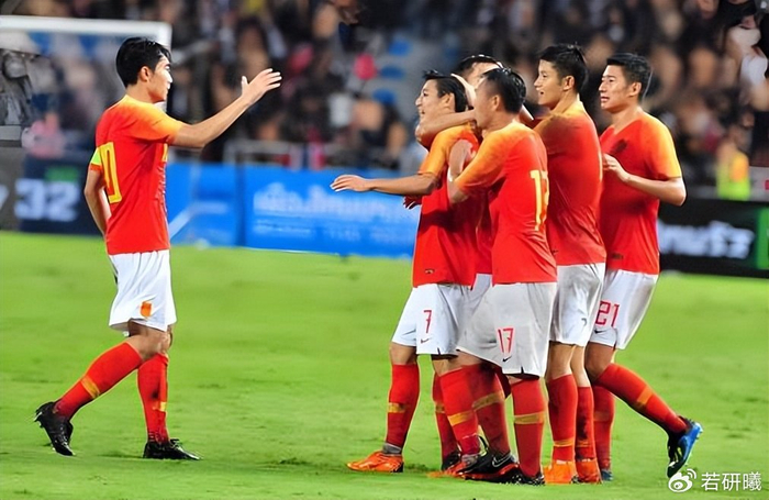 国足国际足联系列赛首战告捷，邵佳一执教能力