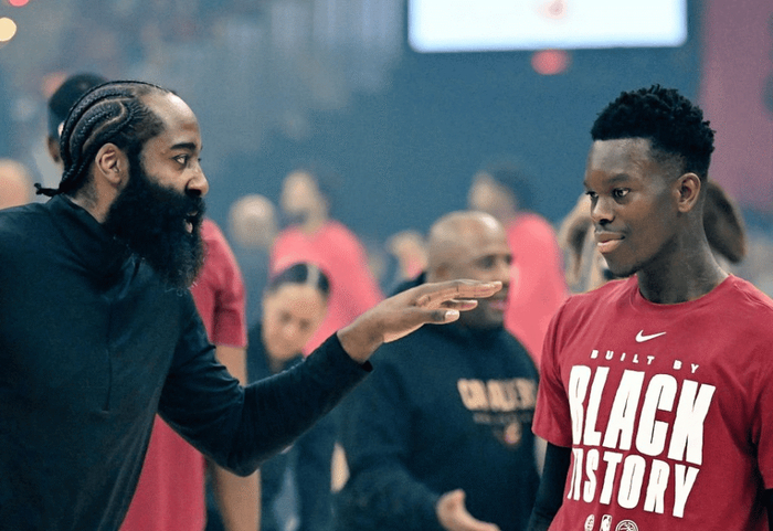 施罗德哈登盛赞骑士团队