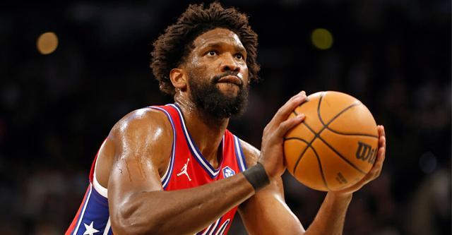 76人核心恩比德将接受阑尾炎手术 预计三周恢复